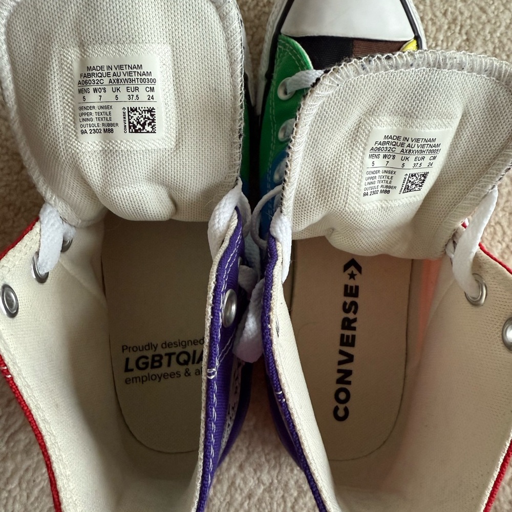 Unisex Converse Chuck Taylor All Star Pride Rainbow Sneakers A06032C M 5 W 7 - Picture 6 of 7